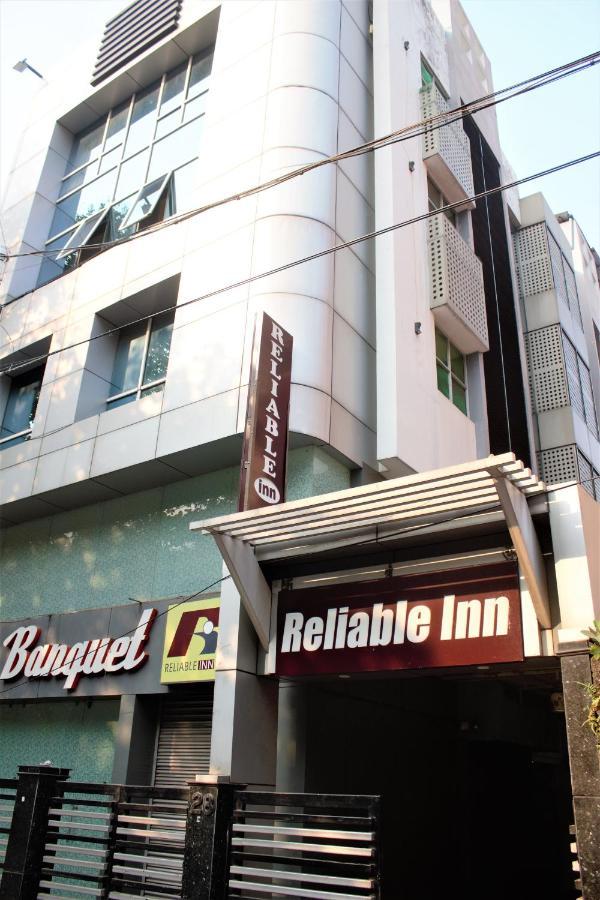 Reliable Inn 콜카타 외부 사진